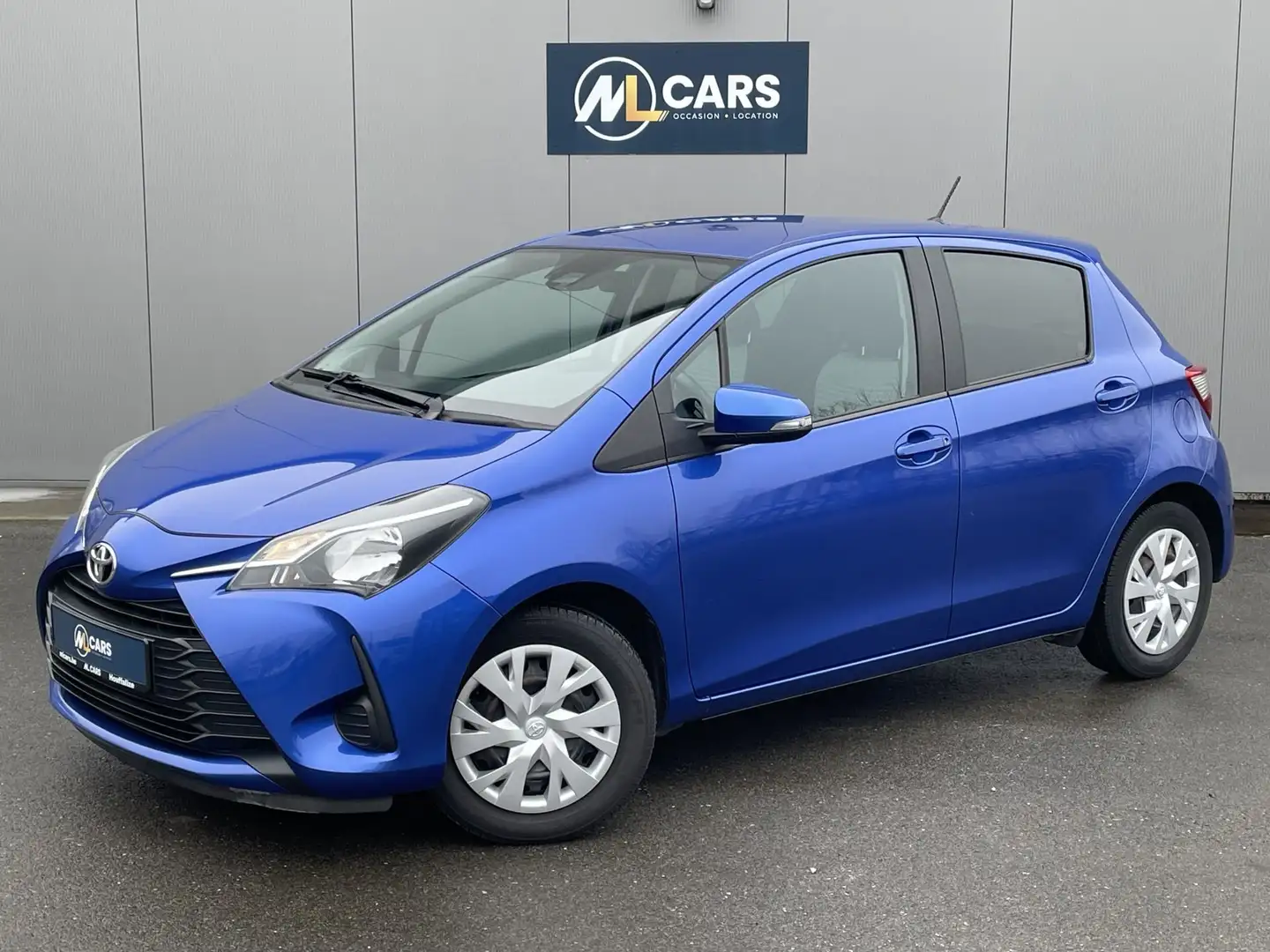 Toyota Yaris 1.0 VVT-I COMFORT 5 PORTES Bleu - 1