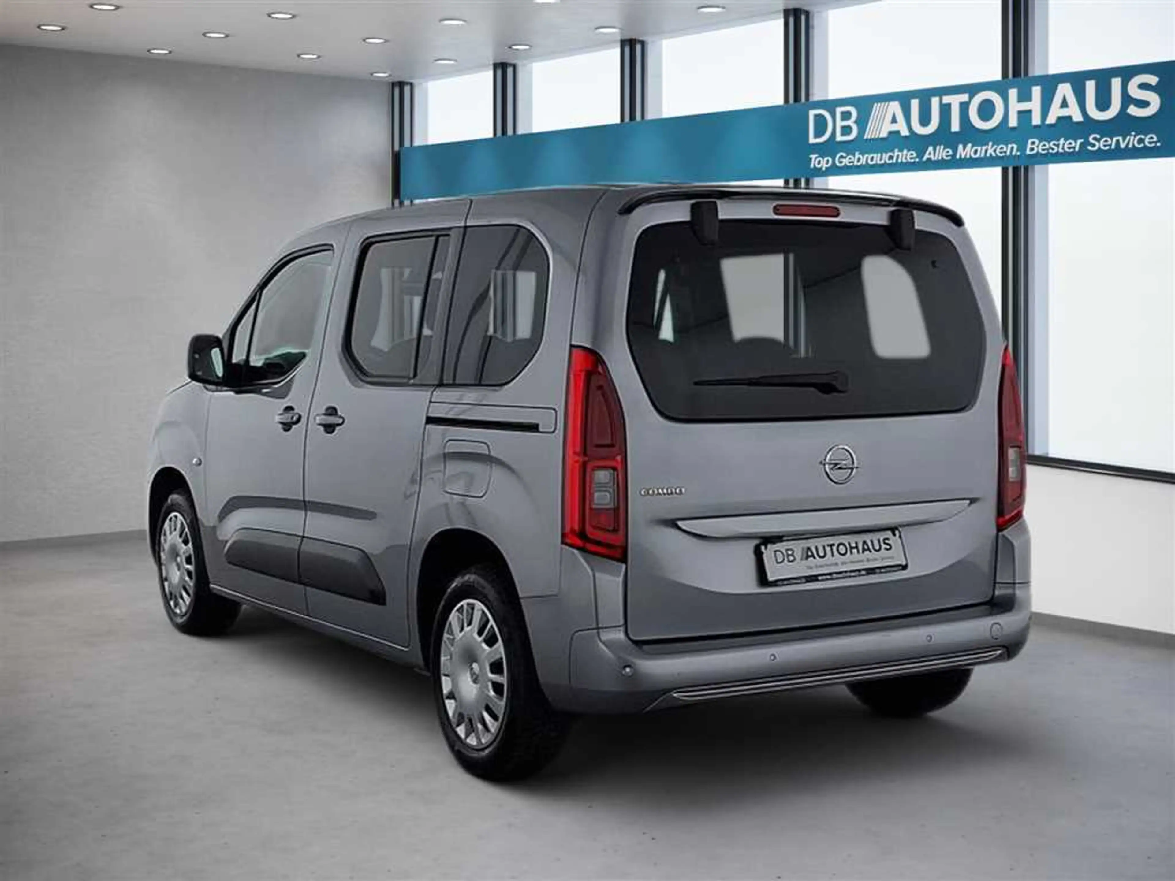 Opel Combo Life Elegance 1.5 Diesel — photo 6