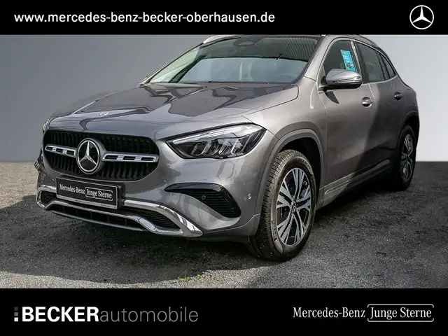 Mercedes-Benz GLA 200 PROGRESSIVE KAMERA BURMESTER KEYLESS GO Navi/Keyless Go/Keyless Go Komfort Paket/Autom./Klima/LED/Park Assist./Sitzhzg.