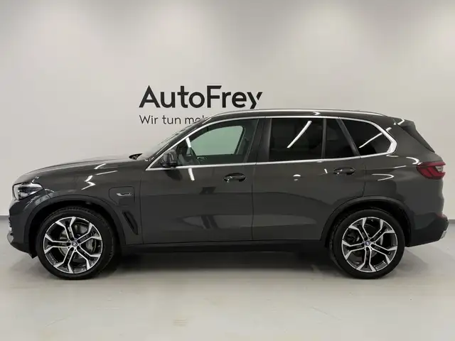 BMW X5 xDrive45e Ansicht 4