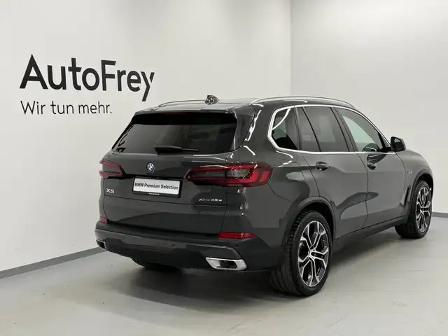 BMW X5 xDrive45e Ansicht 2