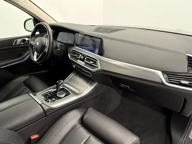 BMW X5 xDrive45e Ansicht 5