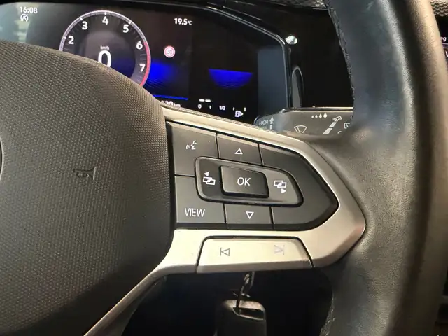 Volkswagen Polo view 23
