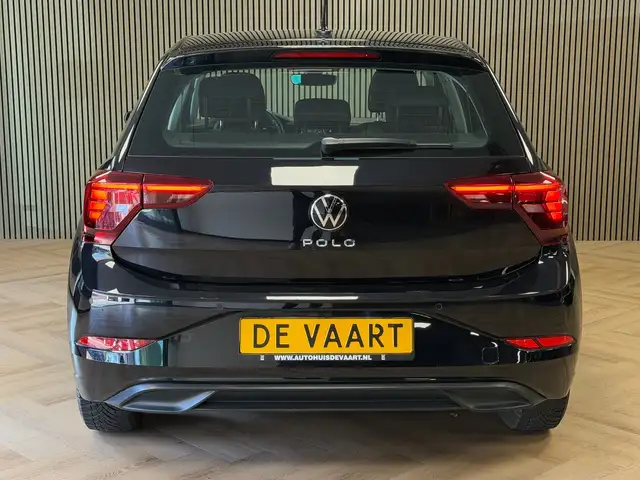 Volkswagen Polo view 5