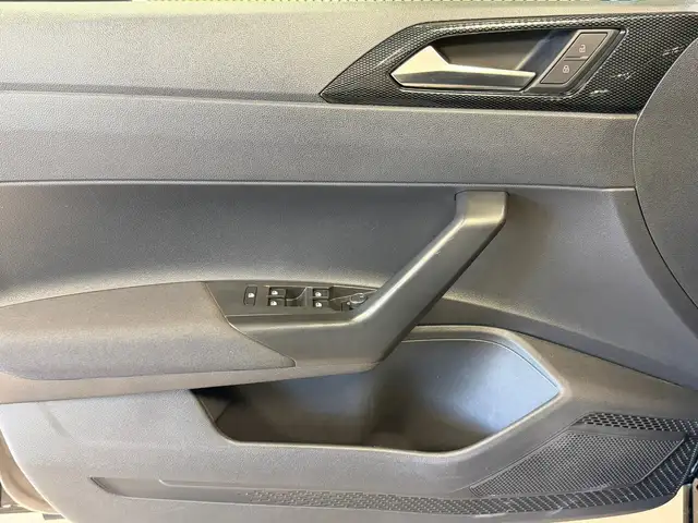Volkswagen Polo view 15