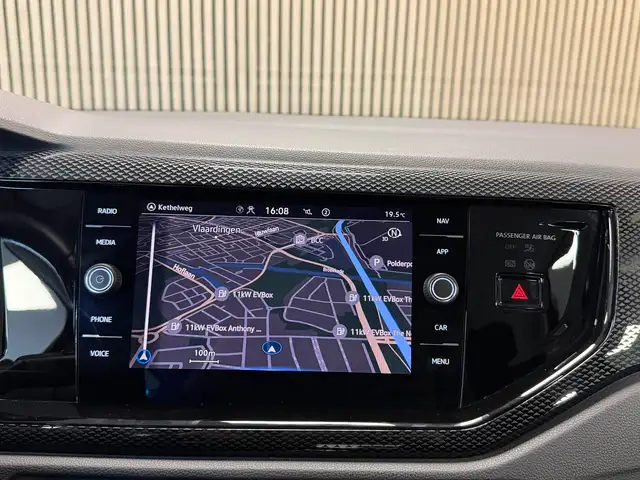 Volkswagen Polo view 25