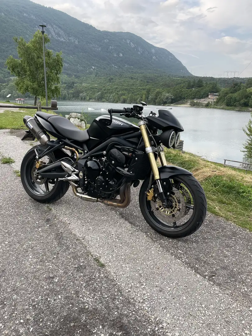 Triumph Street Triple 675 Чорний - 1