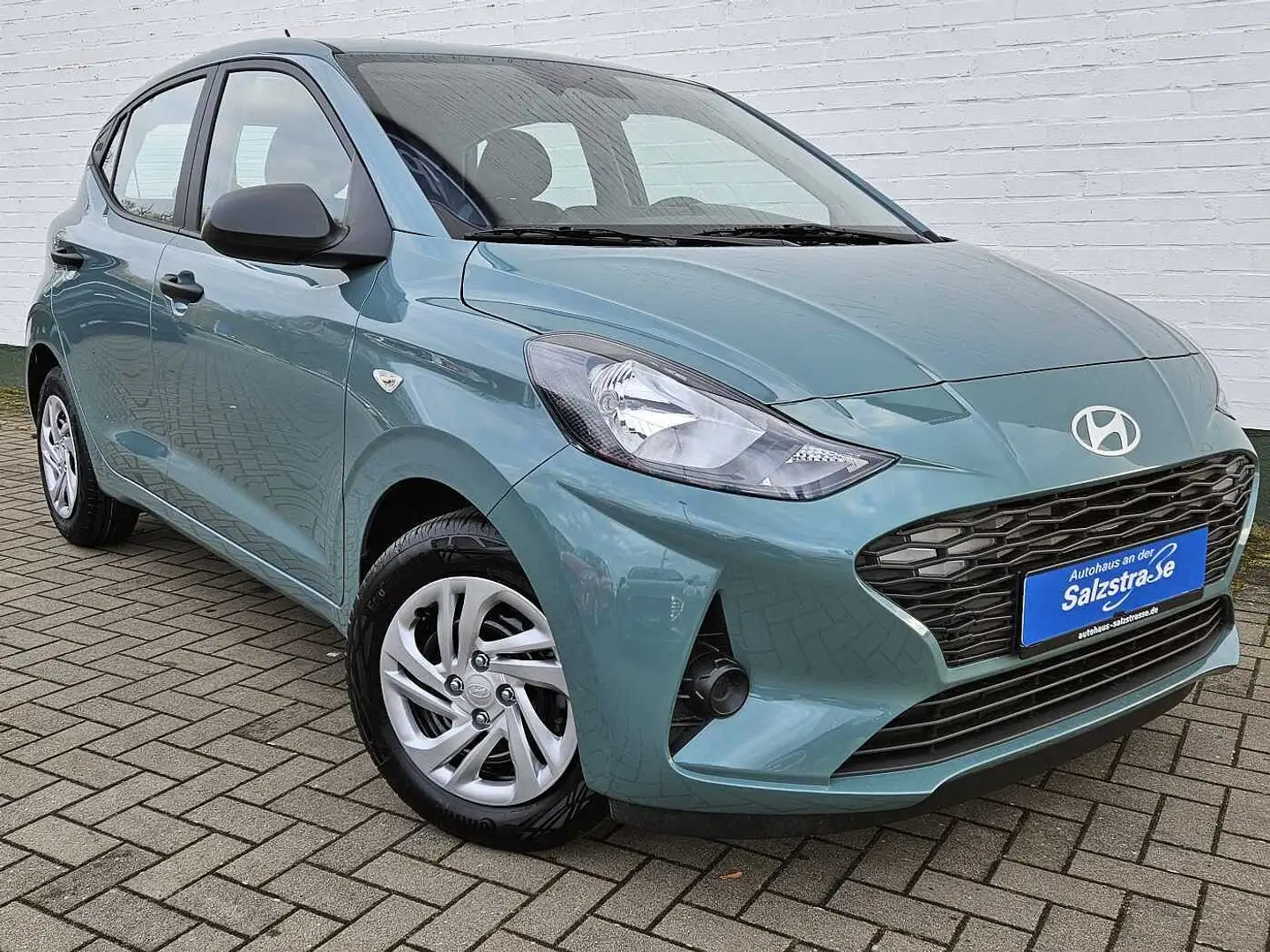 Hyundai i10 5-Sitzer*RFK*Navi*Android+Apple*Tempomat* Verde - 2