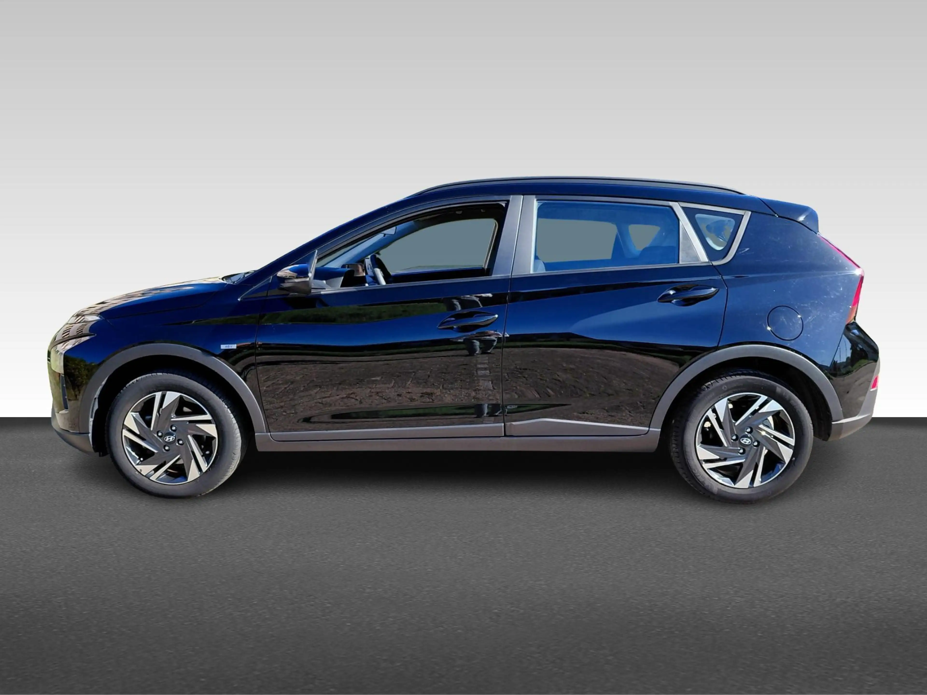 Hyundai BAYON — photo 2