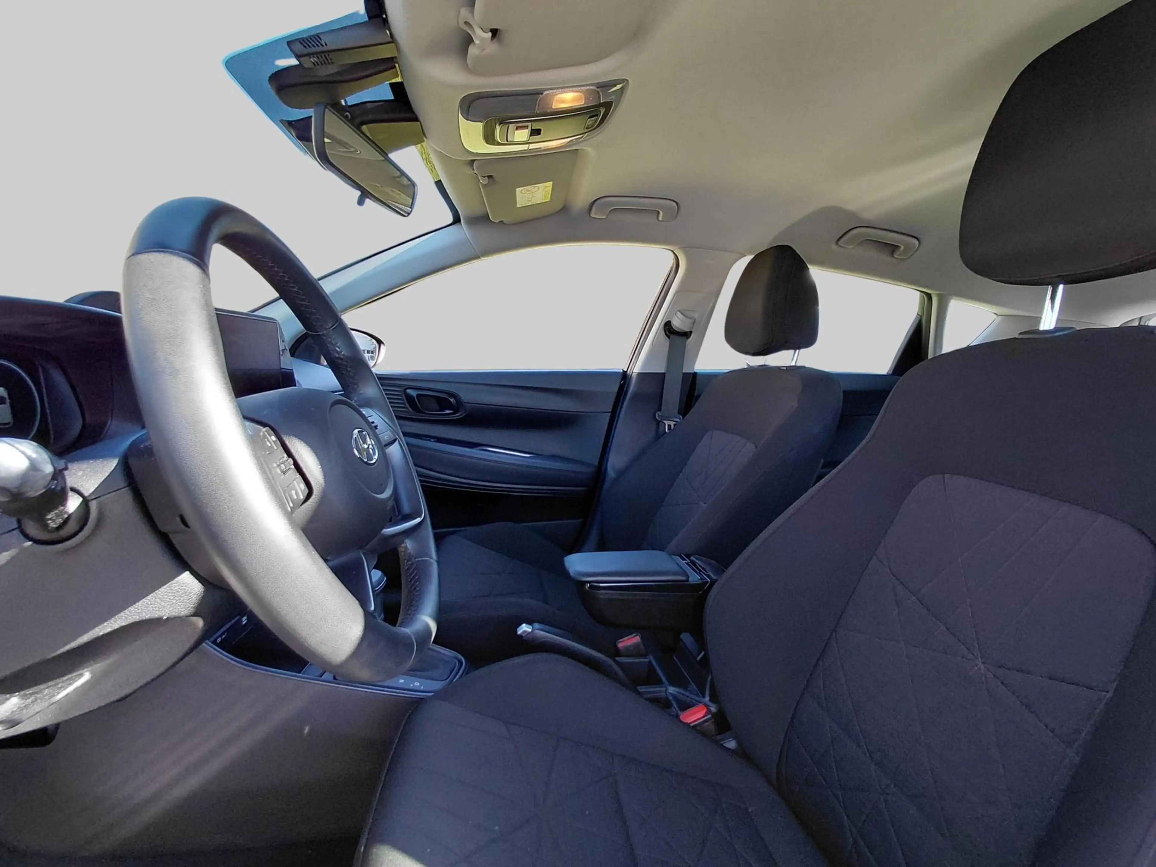 Hyundai BAYON — photo 12