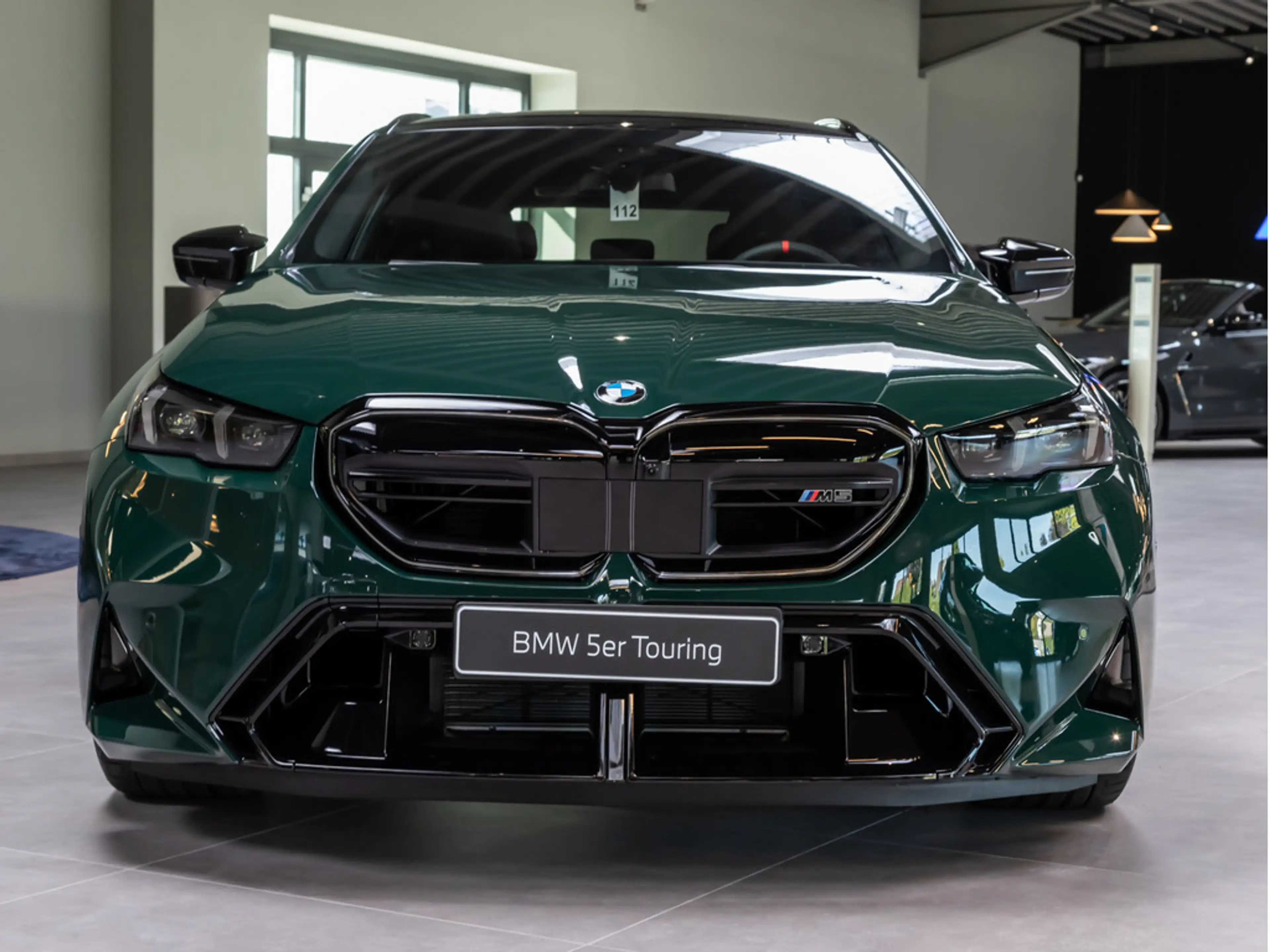 BMW M5 Touring 360° LED SITZBELÜFTUNG ACC AHK B&W — photo 3