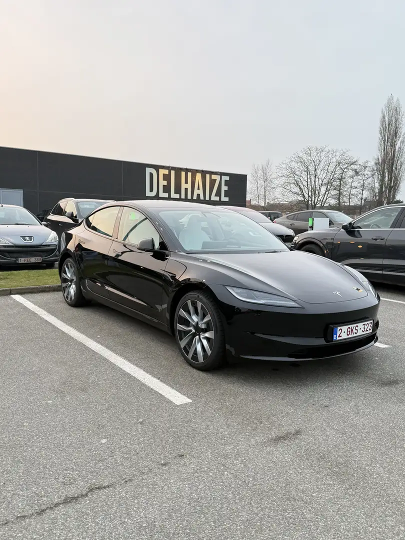Tesla Model 3 Dual Motor Long Range Zwart - 2