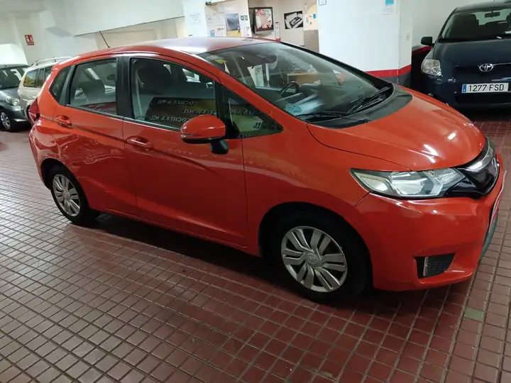 Honda Jazz 1.3i VTEC Trend 2017, foto 8