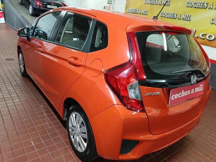Honda Jazz 1.3i VTEC Trend 2017, foto 29