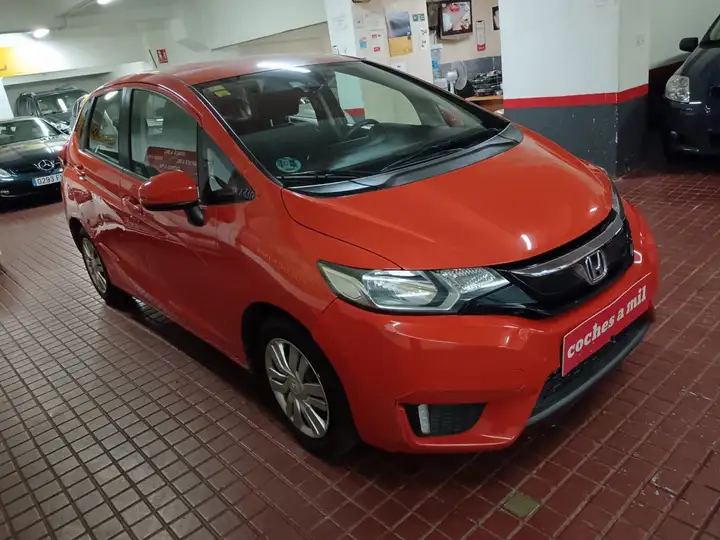 Honda Jazz 1.3i VTEC Trend 2017, foto 6