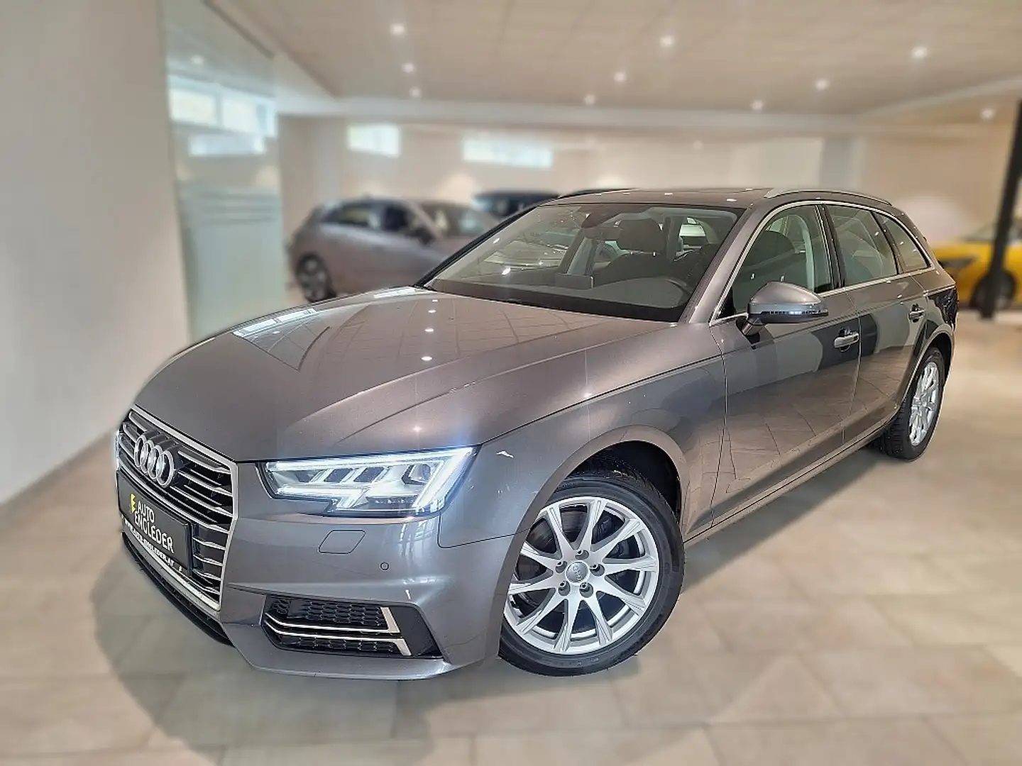 Audi A4 Avant 35 TDI design S-tronic Grau - 2