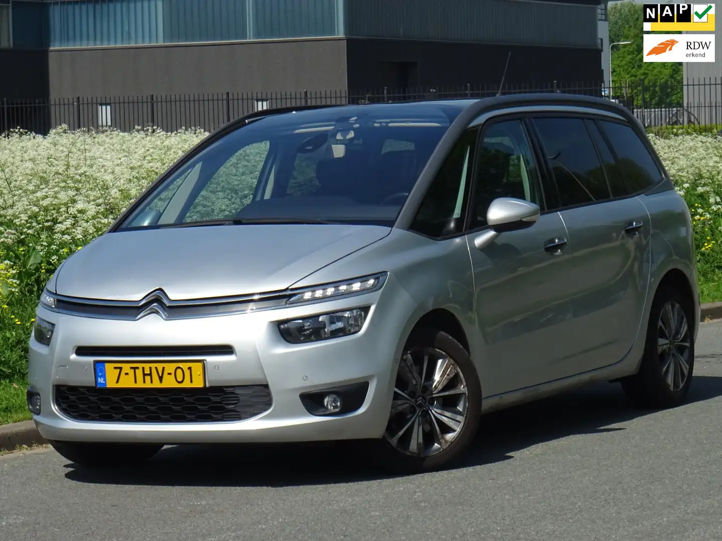 Citroen Grand C4 Picasso 1.6 THP Business 7-PERSOONS FULL Grijs - 1