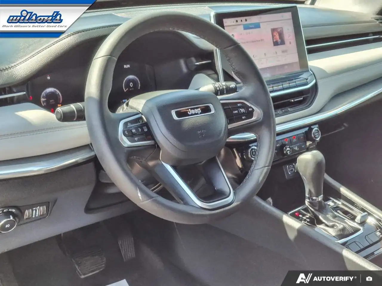 Jeep Compass photo Jeep Compass