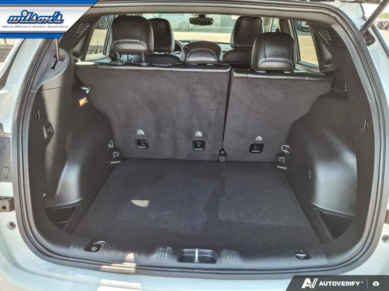 Jeep Compass photo Jeep Compass