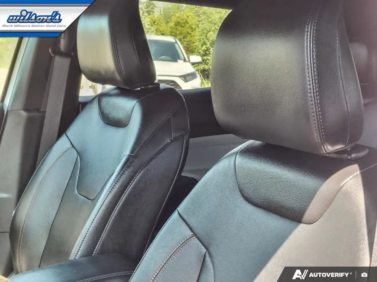 Jeep Compass photo Jeep Compass