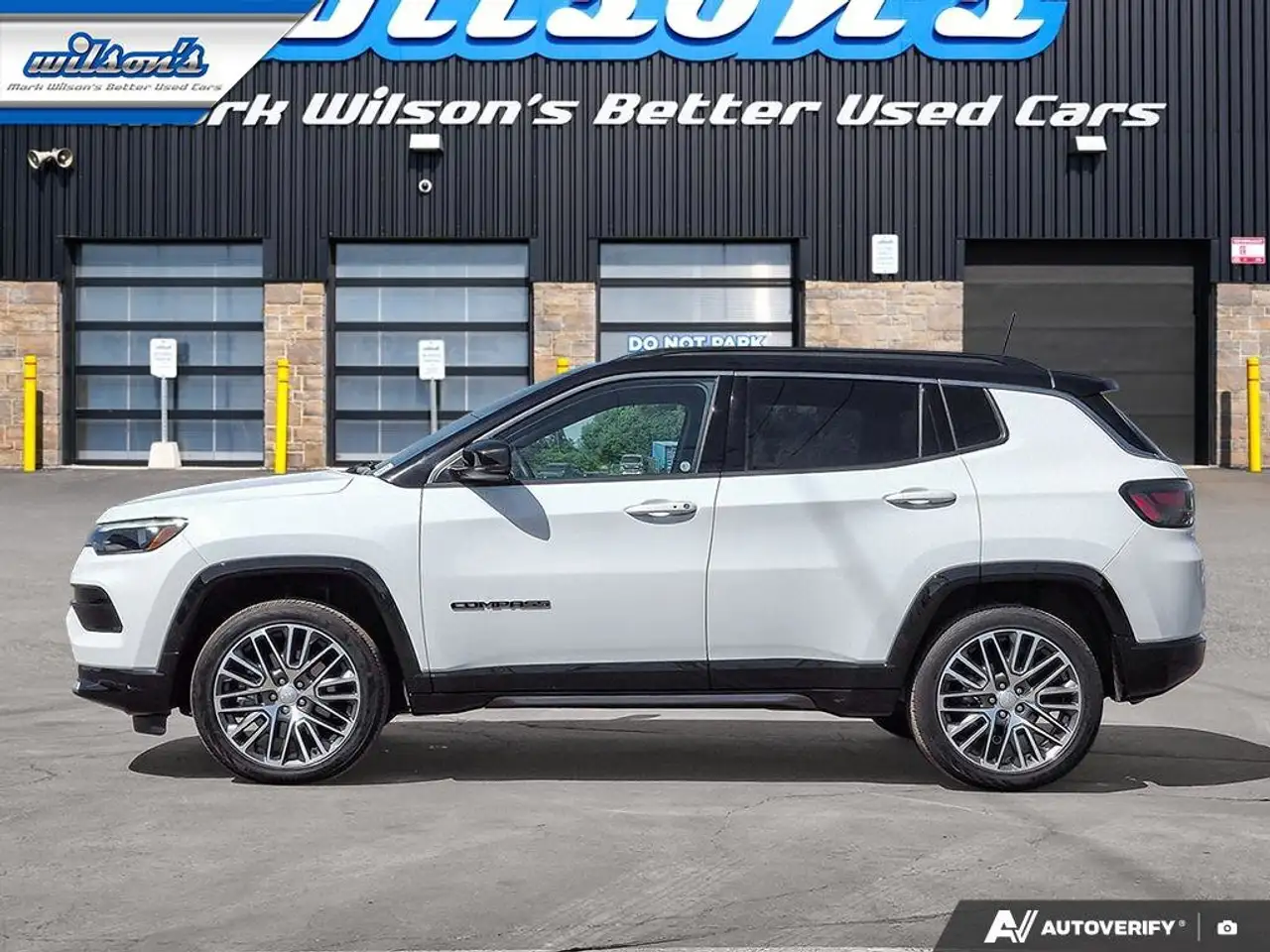Jeep Compass photo Jeep Compass