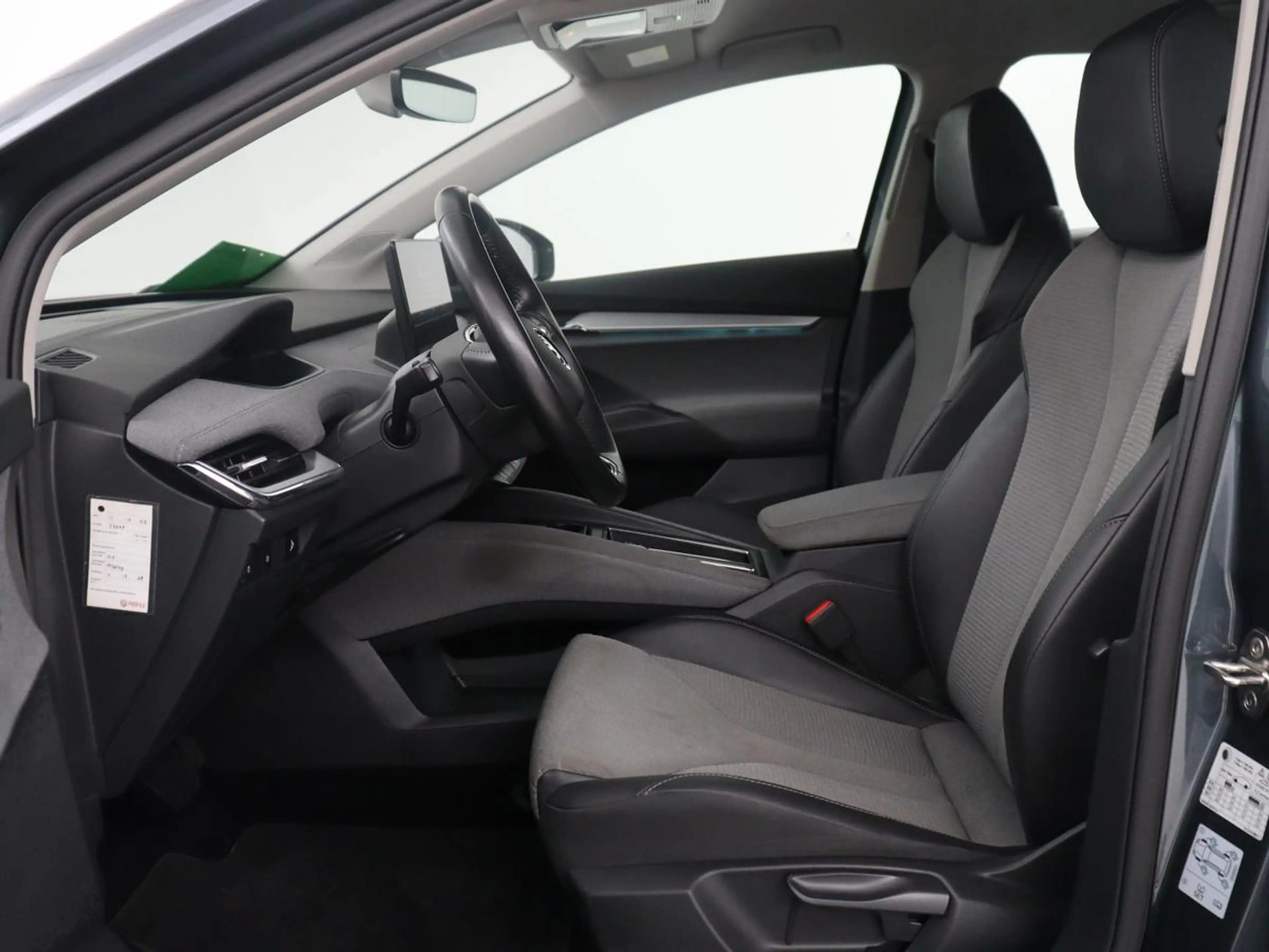 Skoda Enyaq iV 60 | SOH 93,0% | Half leder | Cruise control | — photo 5