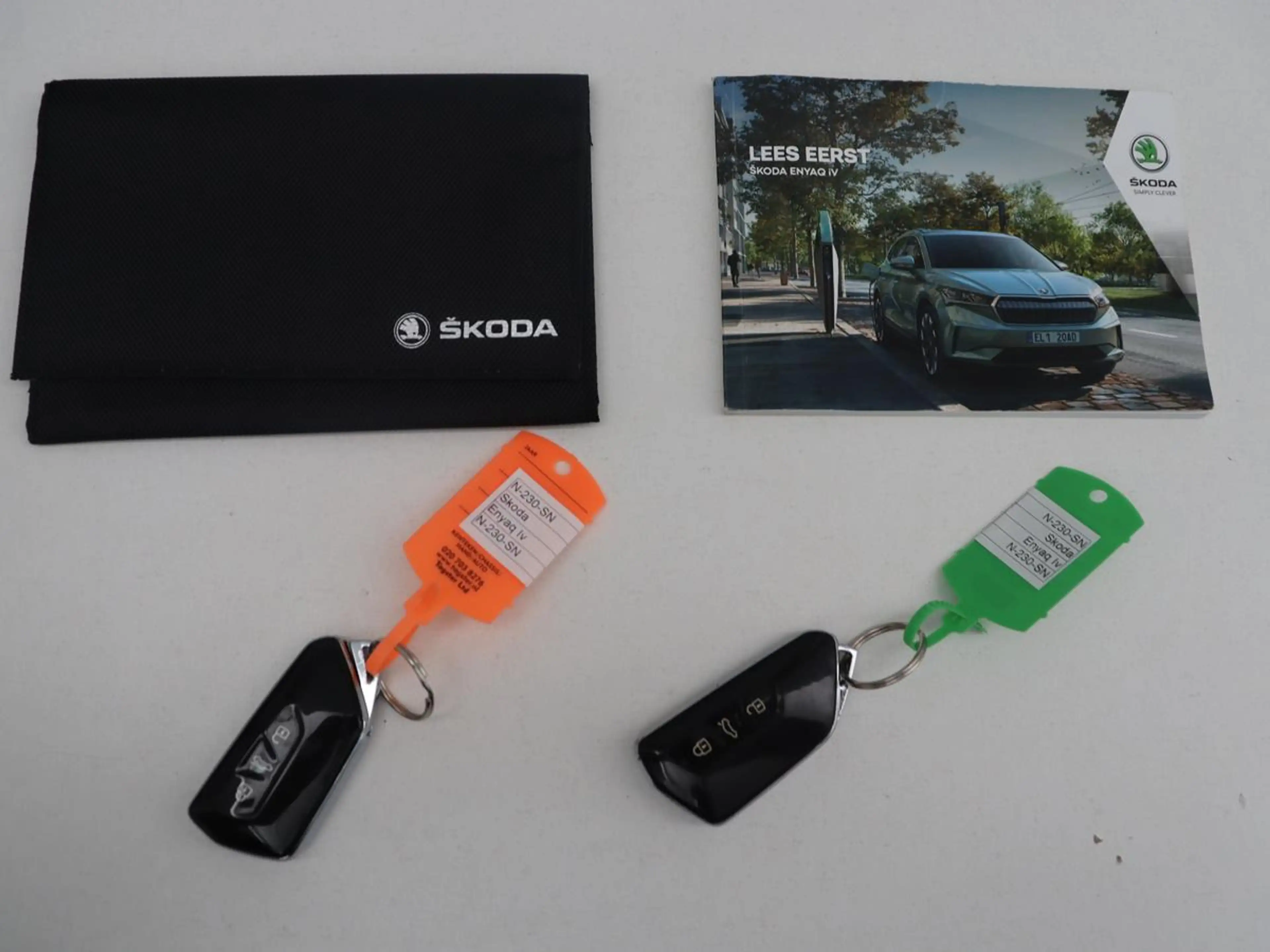 Skoda Enyaq iV 60 | SOH 93,0% | Half leder | Cruise control | — photo 15
