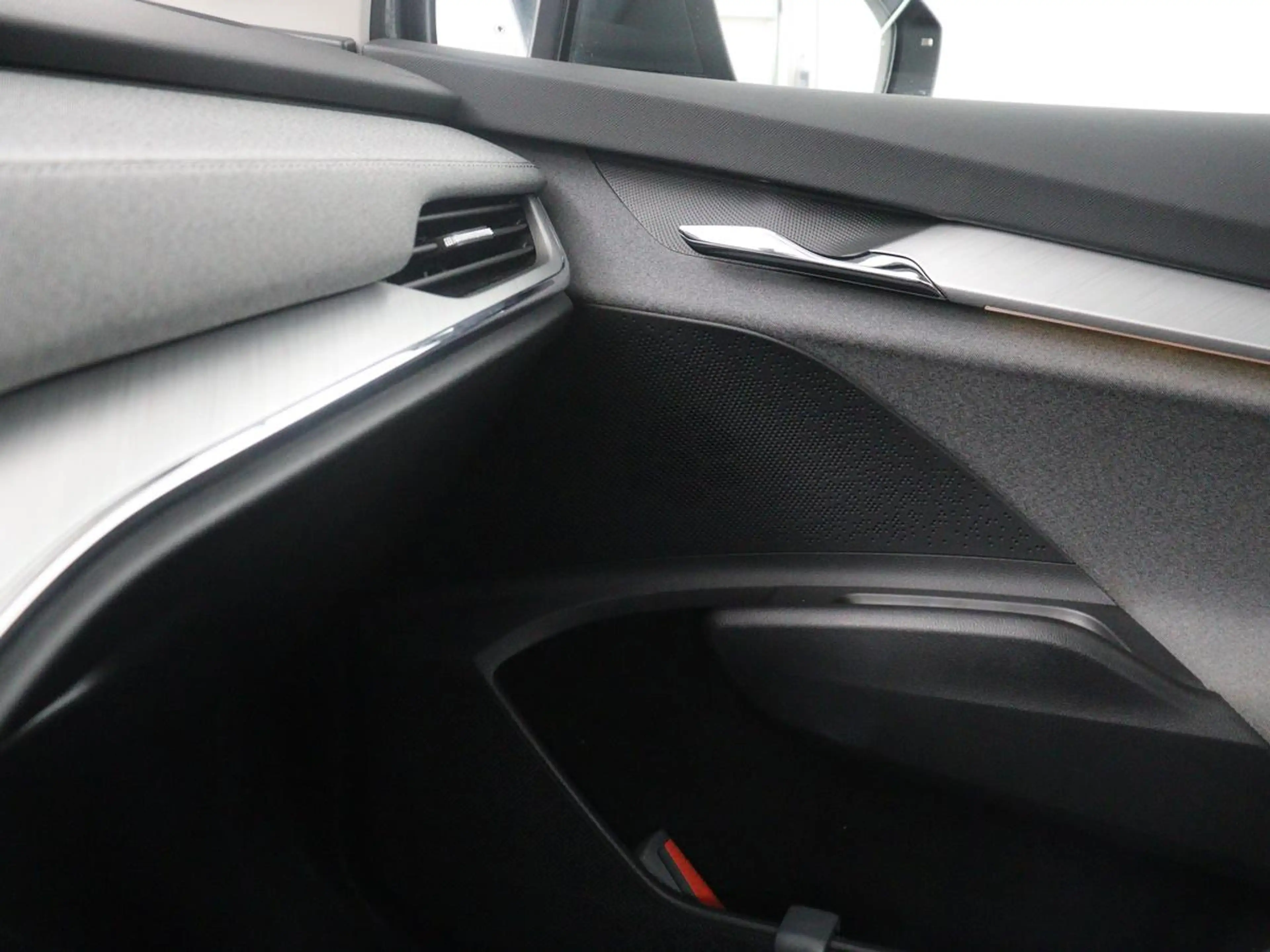 Skoda Enyaq iV 60 | SOH 93,0% | Half leder | Cruise control | — photo 35