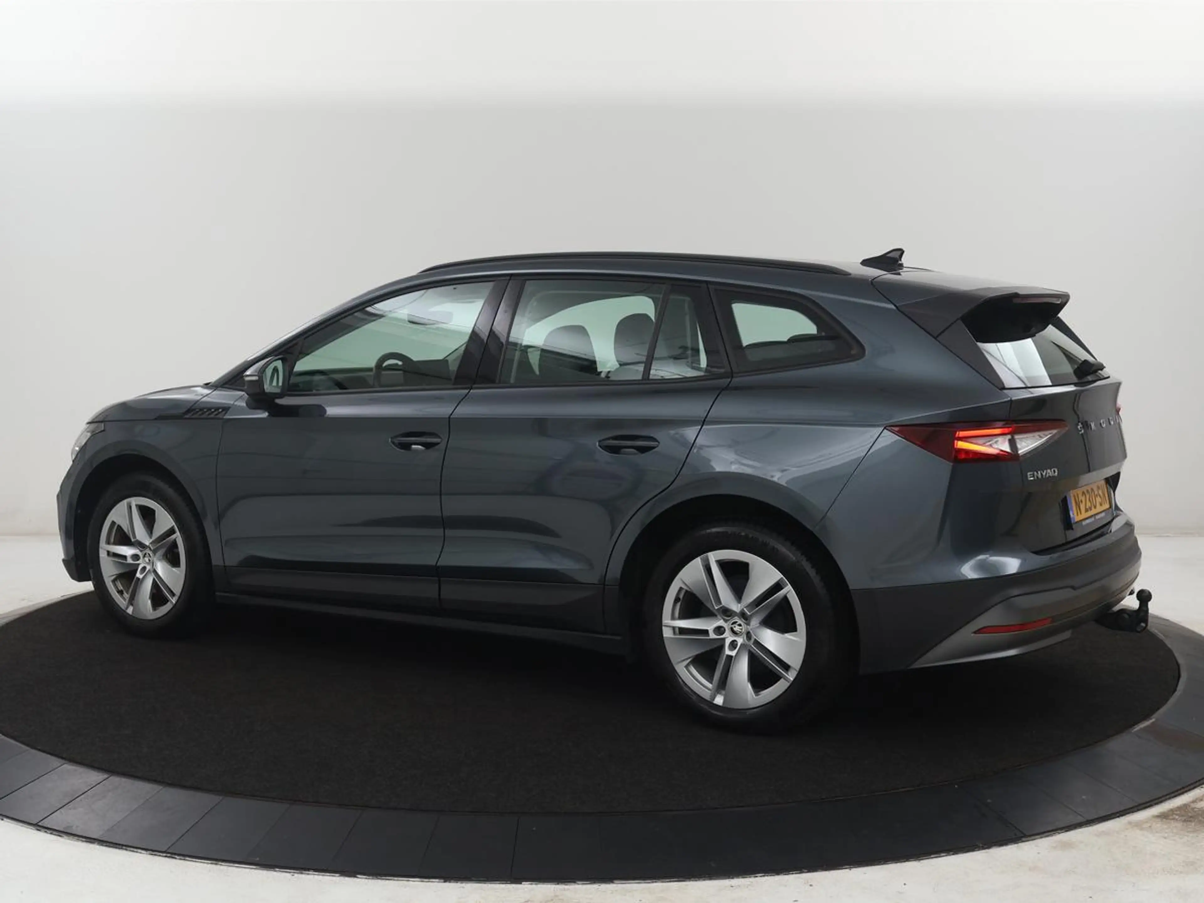 Skoda Enyaq iV 60 | SOH 93,0% | Half leder | Cruise control | — photo 2