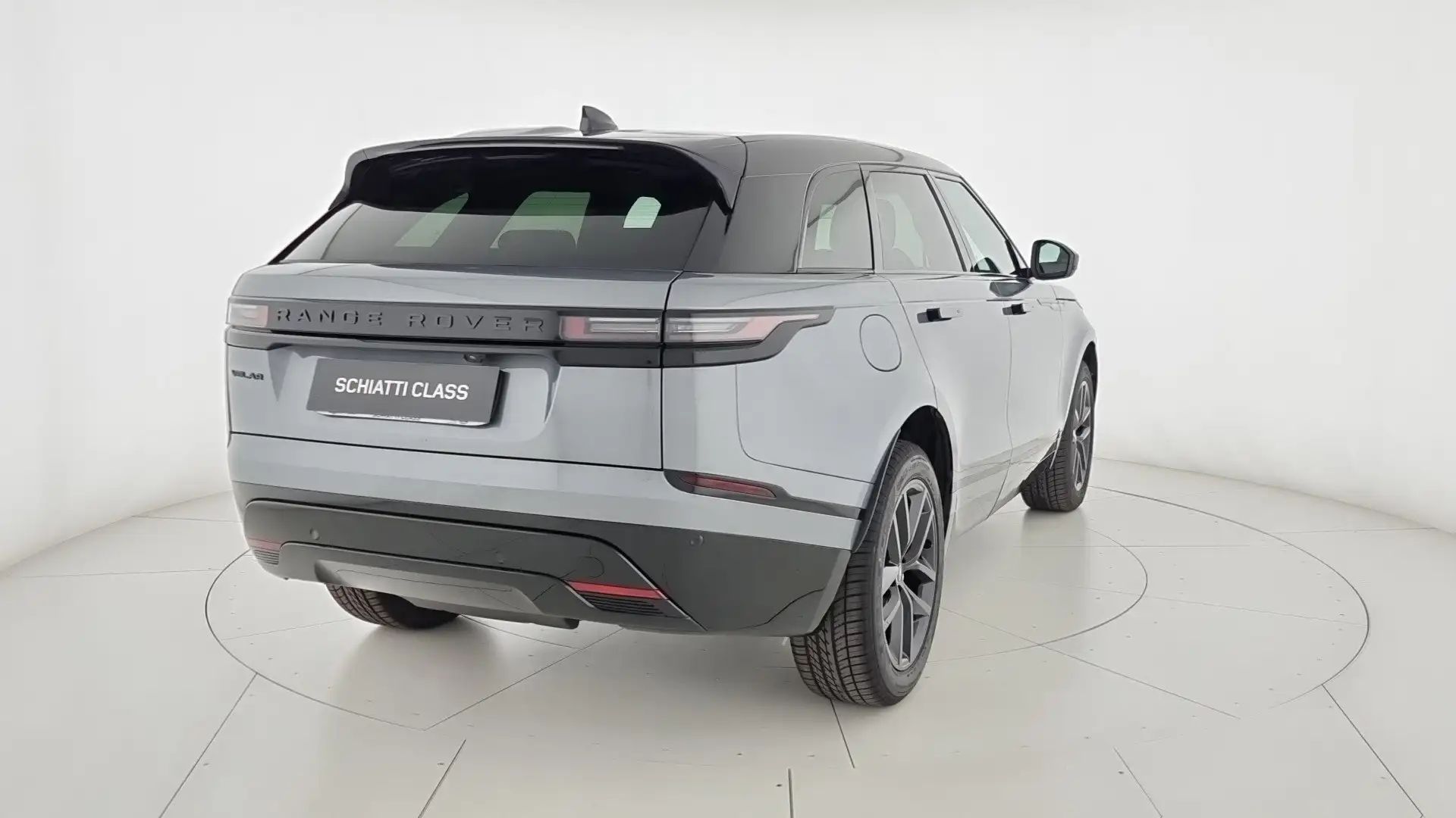 Land Rover Range Rover Velar 2.0D I4 204 CV R-Dynamic SE Grigio - 2