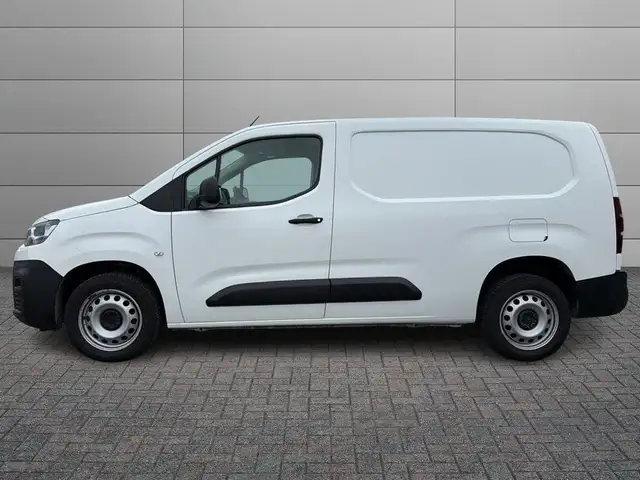 Citroen Berlingo view 2