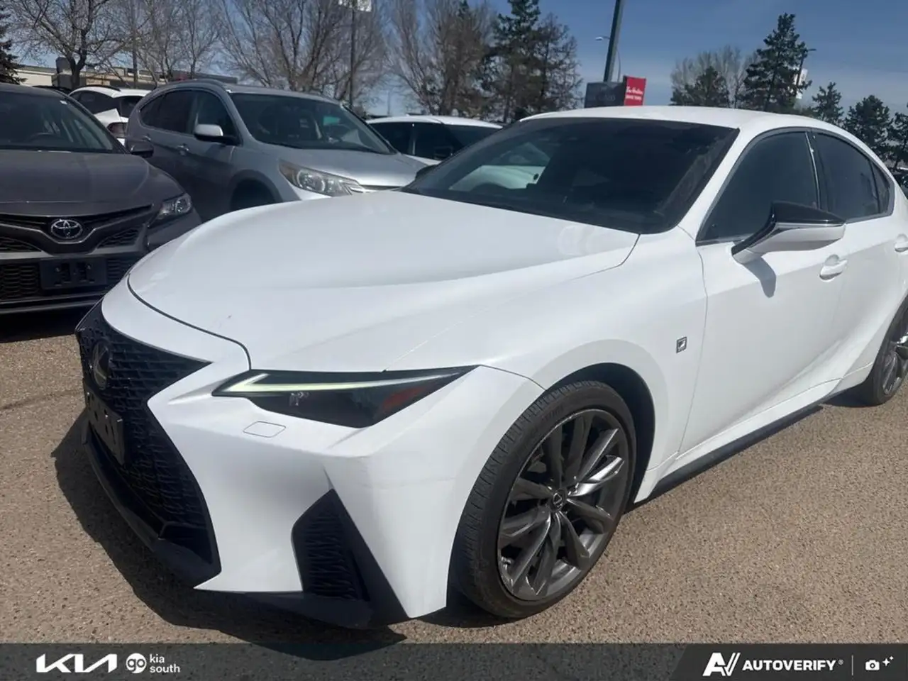 Lexus IS photo Lexus IS