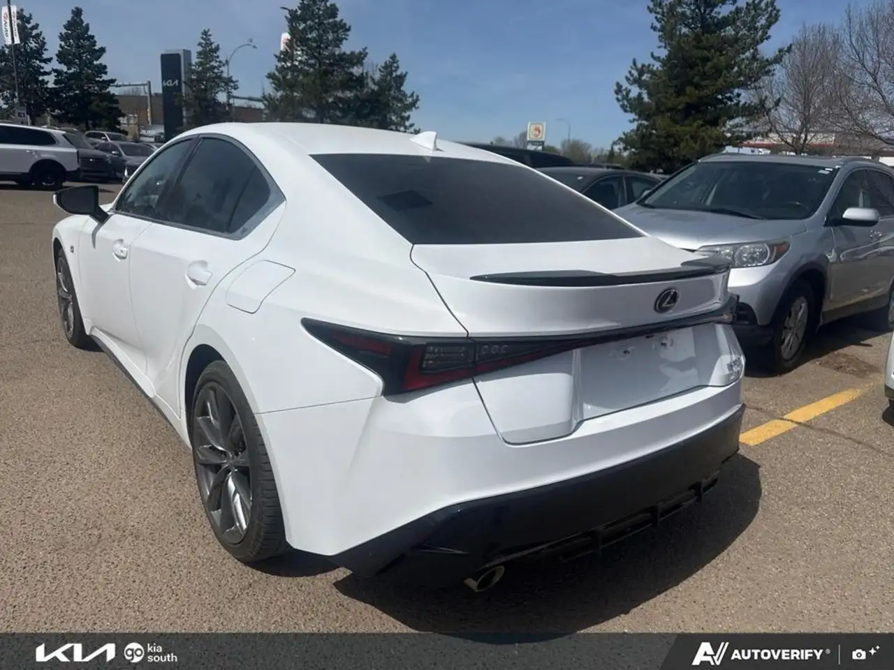Lexus IS photo Lexus IS