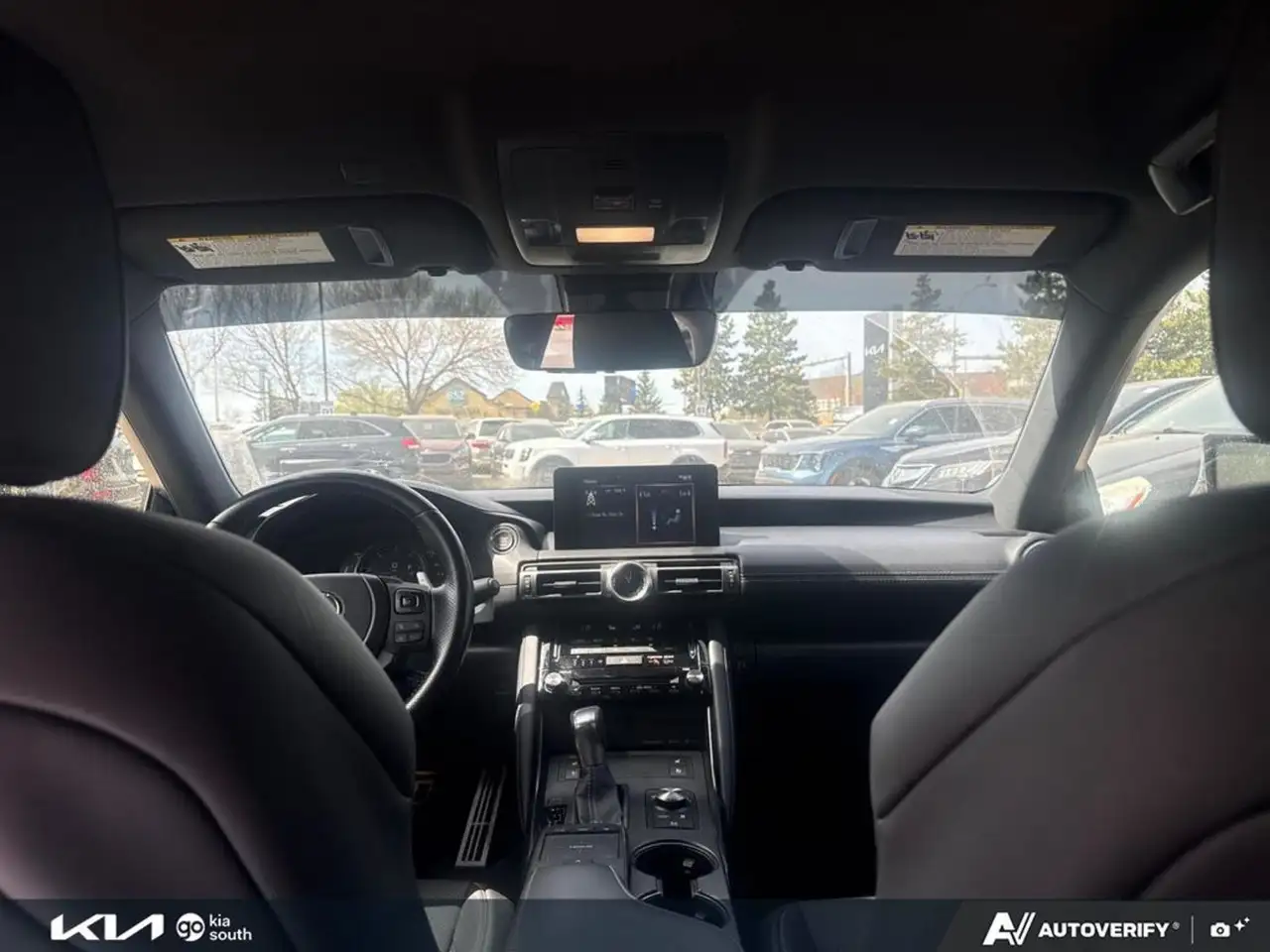 Lexus IS photo Lexus IS