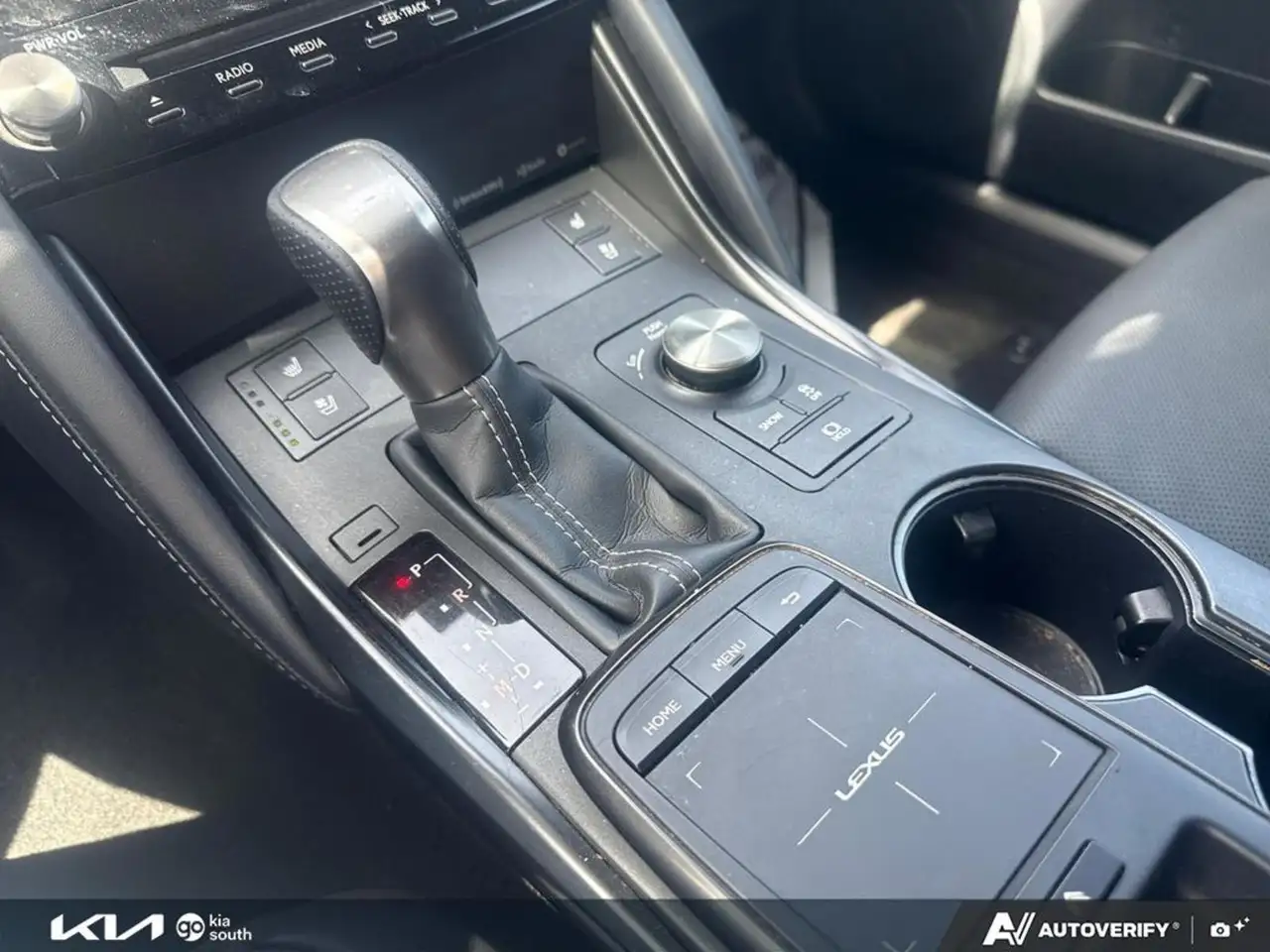 Lexus IS photo Lexus IS