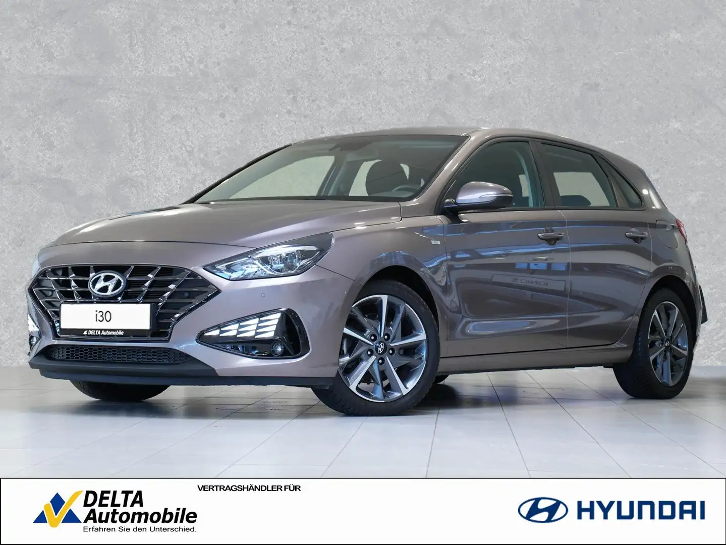 Hyundai i30 1.0 TGDI 48V Trend Navi Voll-LED Carplay Bronce - 1