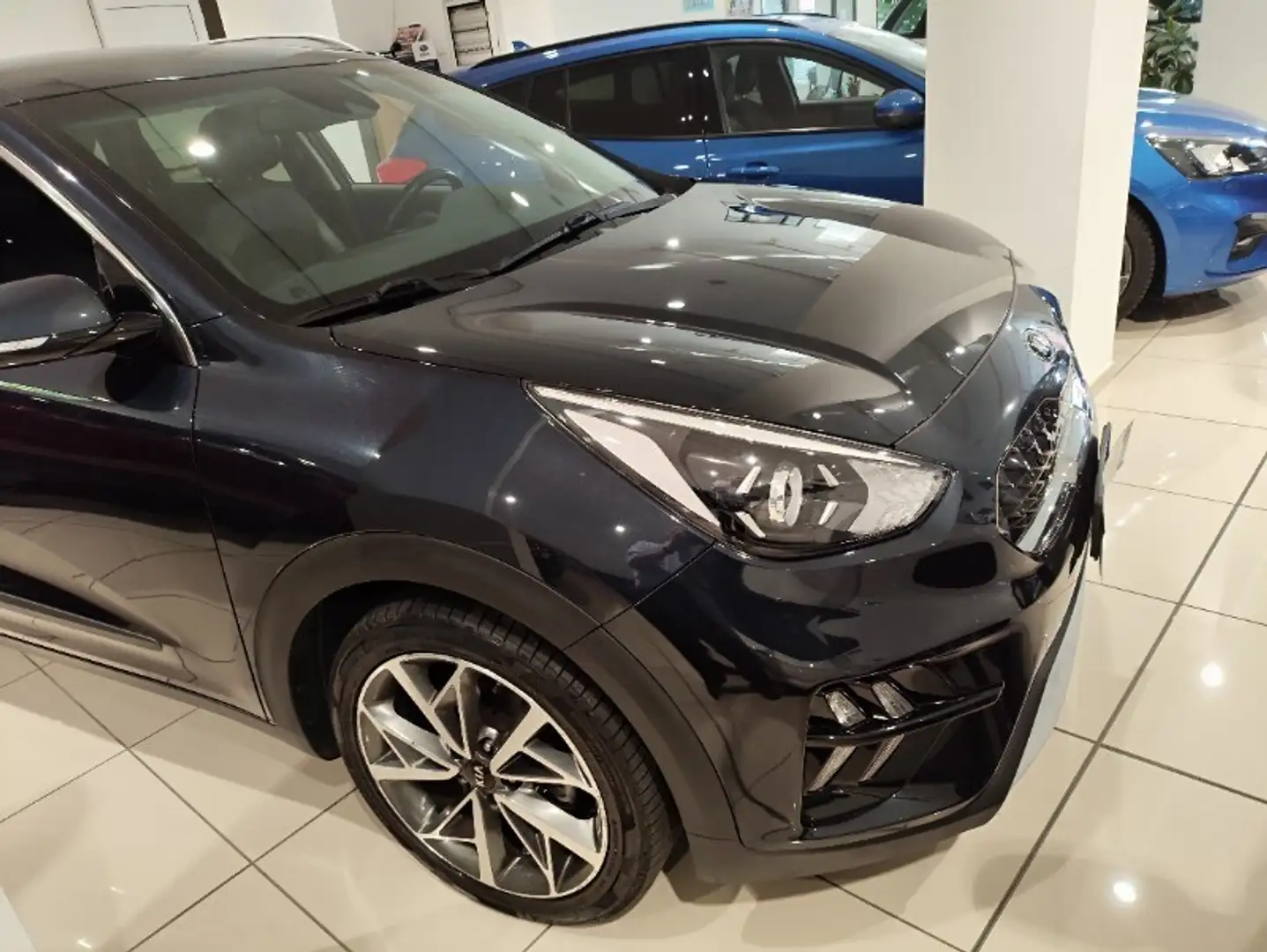 Kia Niro 1.6 GDi DCT HEV Style Noir - 2
