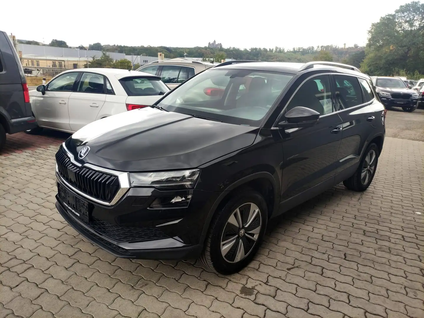 Skoda Karoq Karoq 2,0 TDI 4x4 DSG Style Style Schwarz - 2