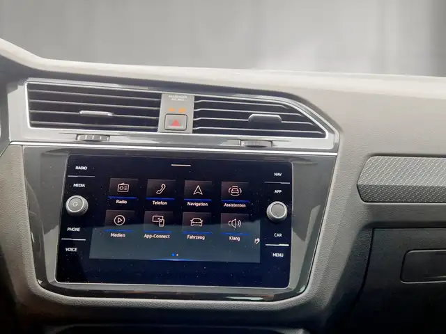 Volkswagen Tiguan view 7