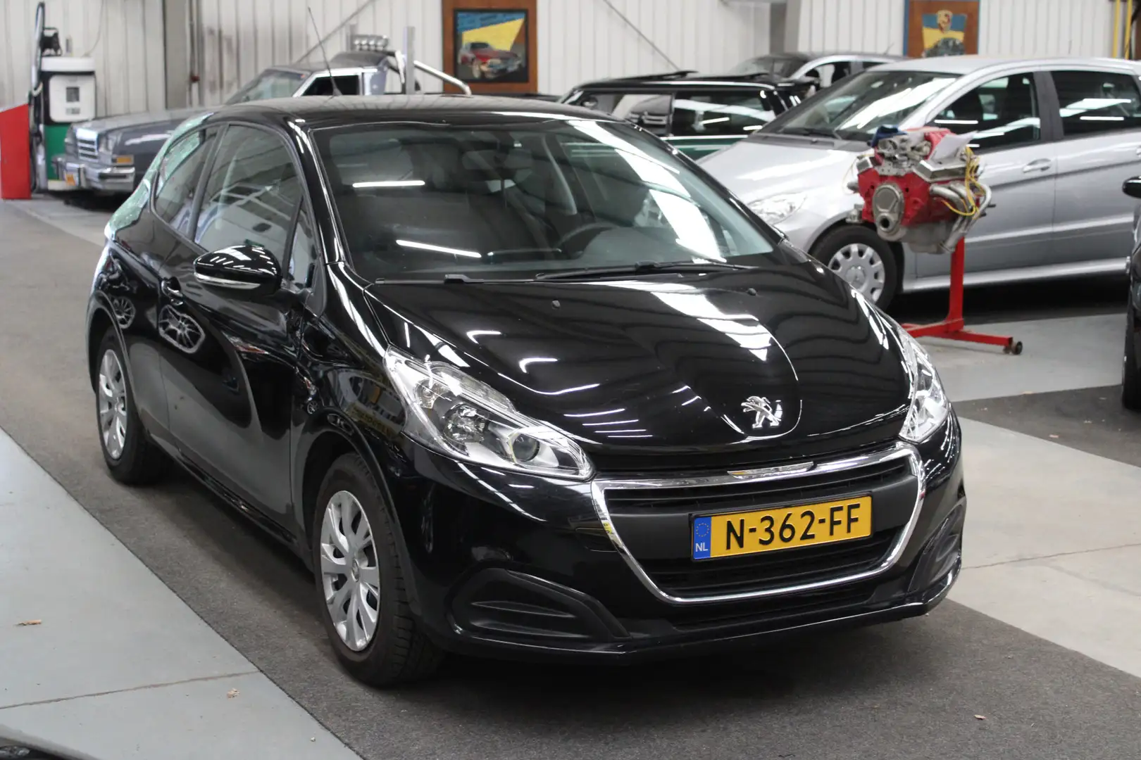 Peugeot 208 1.2 PureTech Active Airco, Cruise control, Isofix Negro - 2