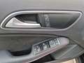 Mercedes-Benz GLA 200 AMG Line Bi-Xenon Park-Ass Navi SHZ 19" Zwart - thumbnail 13