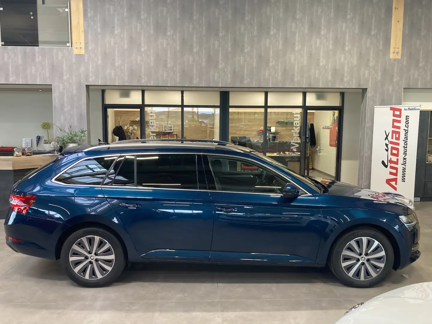 Skoda Superb Combi Style TDI DSG LED Navi ACC Kamera Bleu - 2