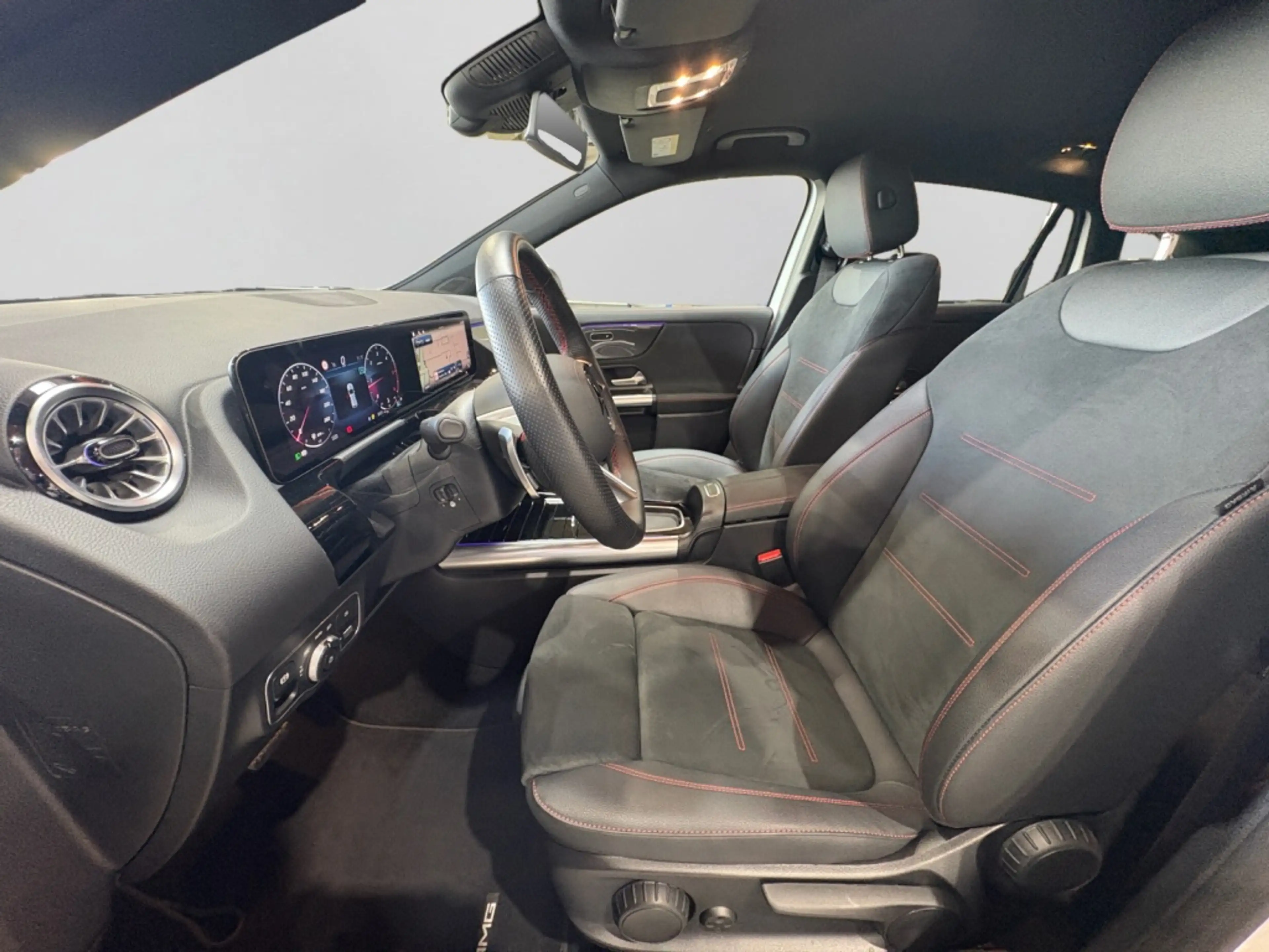 Mercedes-Benz GLA 220 d 4MATIC AMG|MBEAM|NIGHT|AMBIENTE|MBUX — photo 10