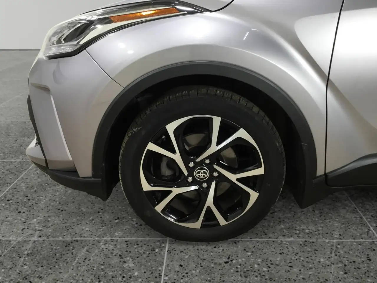 Toyota C-HR fotografie Toyota C-HR