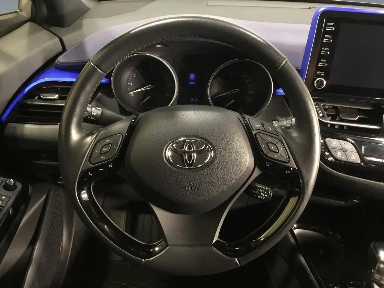 Toyota C-HR fotografie Toyota C-HR