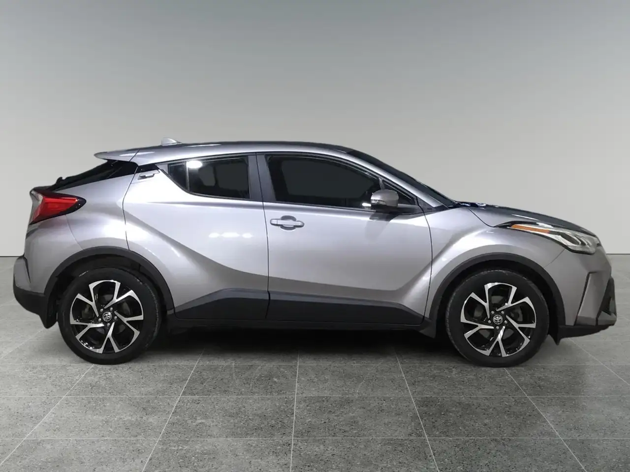 Toyota C-HR fotografie Toyota C-HR