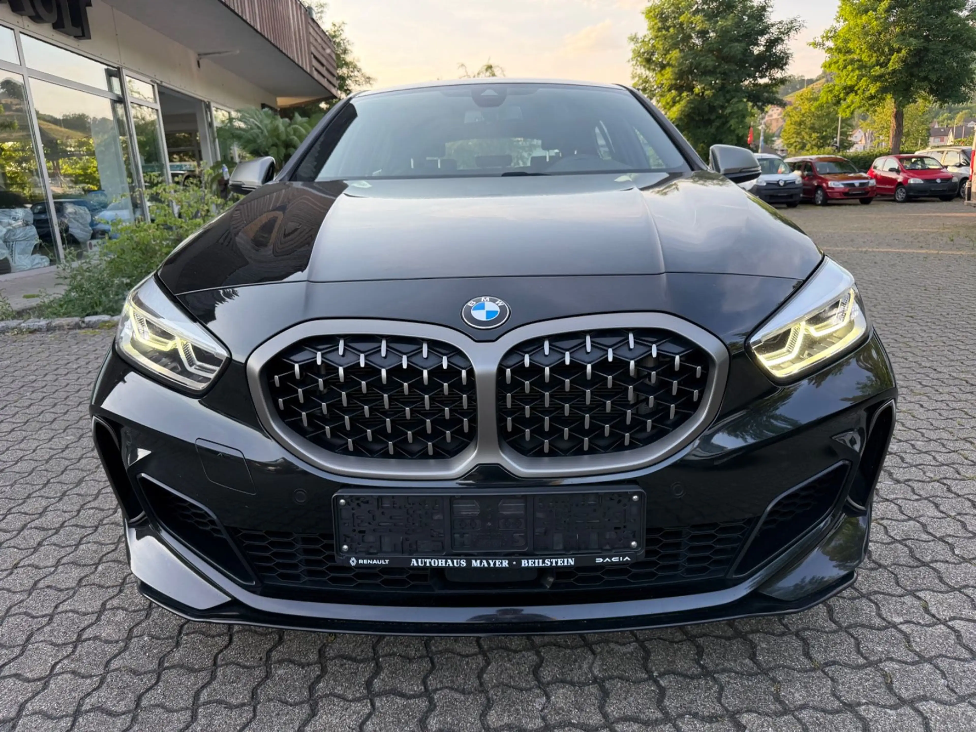 BMW 135 i xDrive*NAVI*LED*EU6dT* — photo 2