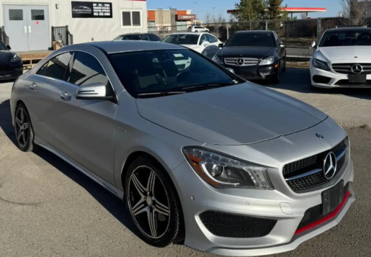 Mercedes-Benz CLA снимка Mercedes-Benz CLA