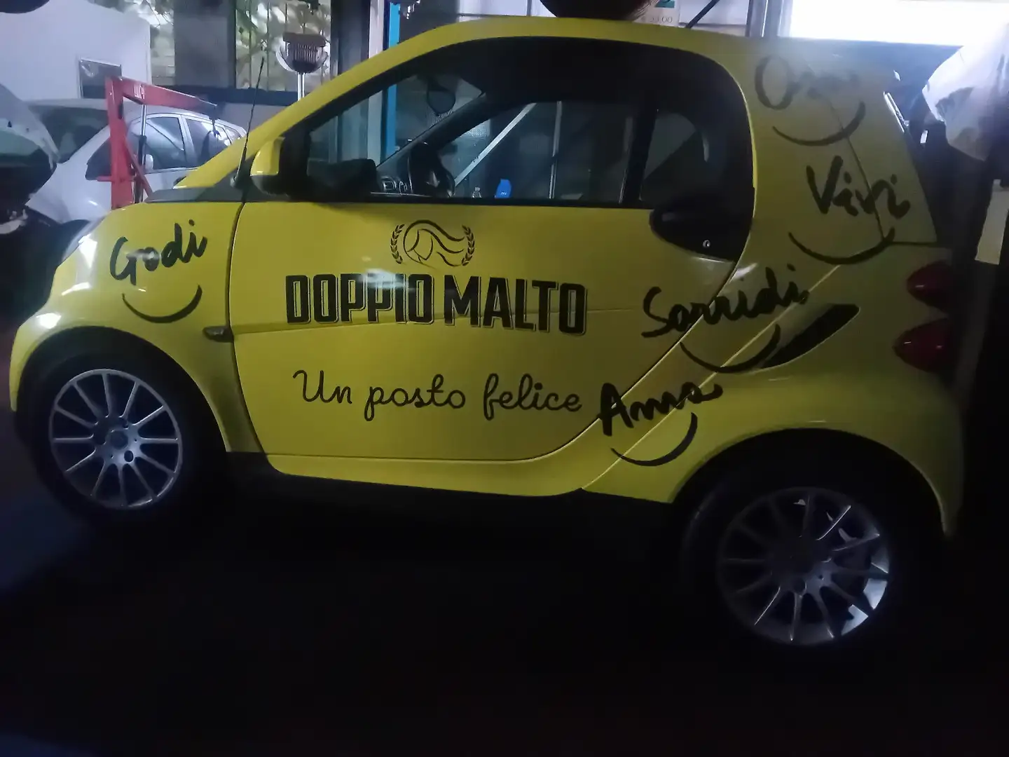 smart forTwo Fortwo II 2007 1.0 Pulse 71cv Giallo - 2