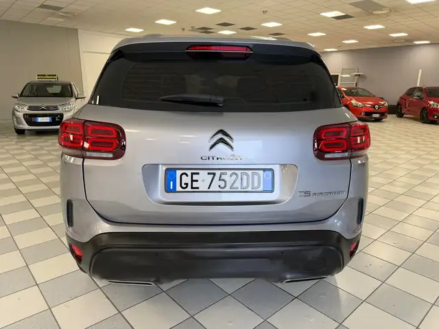 Citroen C5 Aircross view 6